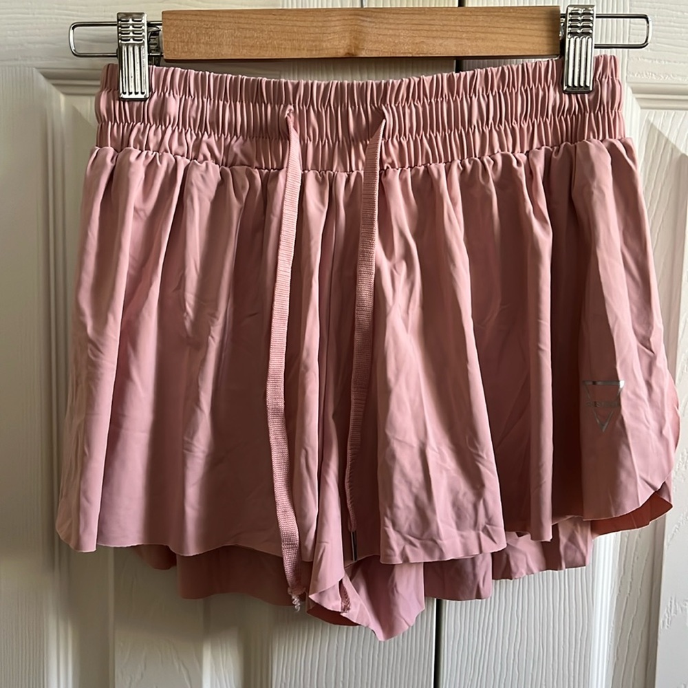 Amazon butterfly shorts. Perfect for warmer seasons and so comfortable!